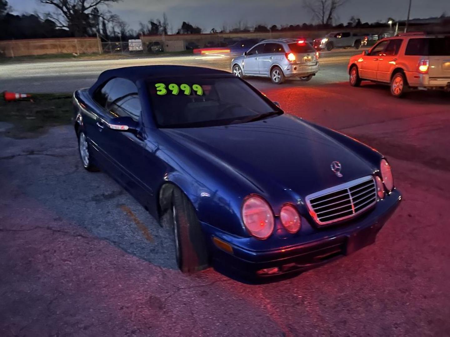 2003 BLUE MERCEDES-BENZ CLK-CLASS CLK320 Cabriolet (WDBLK65G93T) with an 3.2L V6 SOHC 18V engine, AUTOMATIC transmission, located at 2303 West Mt. Houston, Houston, 77038, (281) 507-3956, 29.771597, -95.339569 - Photo#0