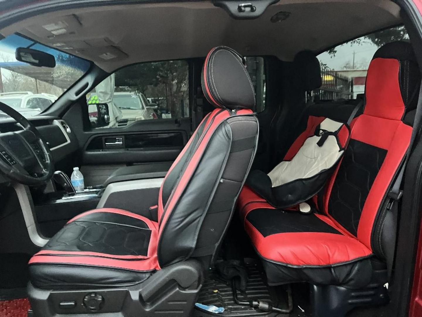 2010 RED FORD F-150 Lariat SuperCab 6.5-ft. Bed 2WD (1FTEX1C81AK) with an 4.6L V8 SOHC 24V engine, AUTOMATIC transmission, located at 2303 West Mt. Houston, Houston, 77038, (281) 507-3956, 29.771597, -95.339569 - Photo#5