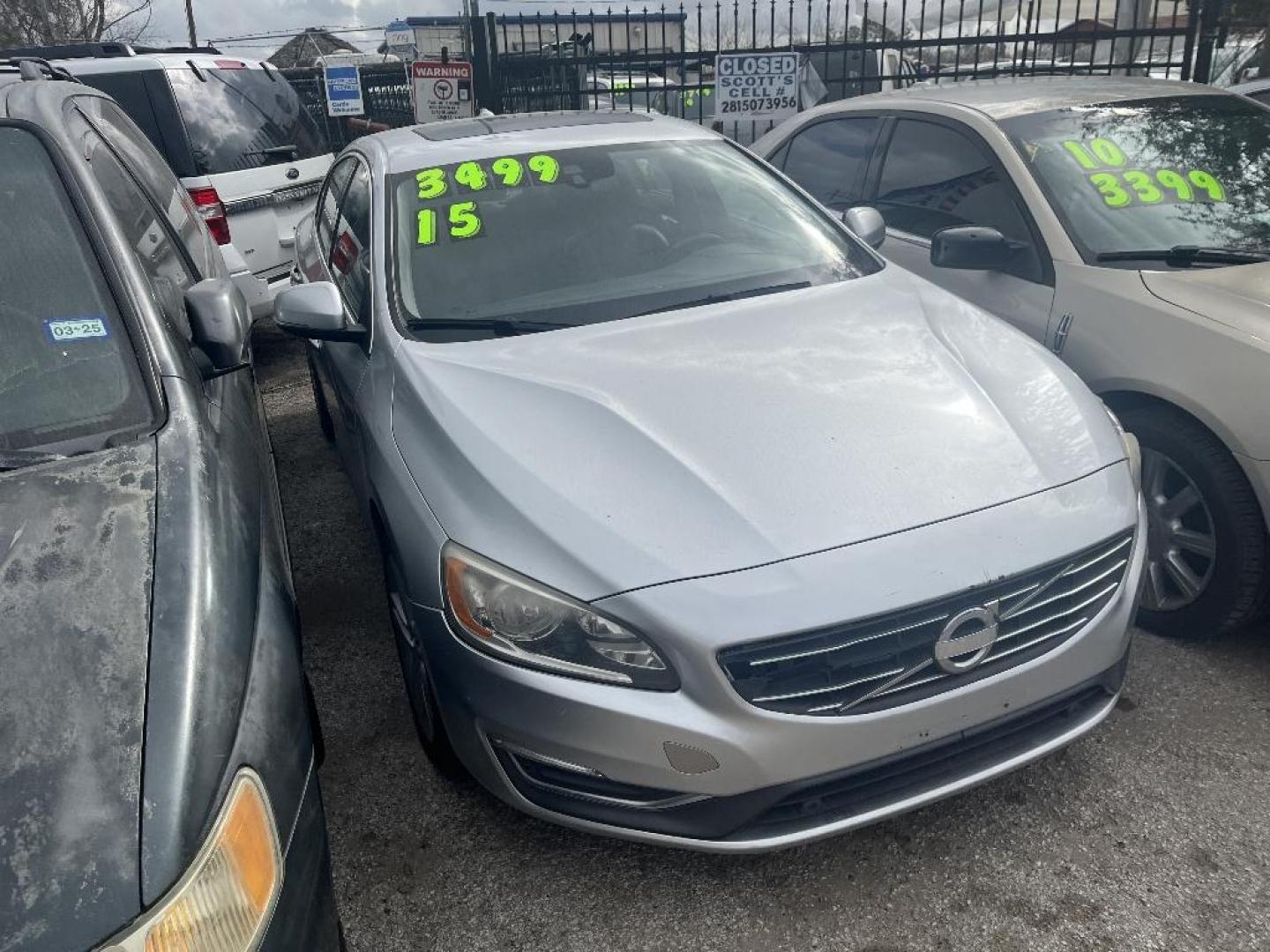 2015 GRAY VOLVO S60 2.0 Premier (YV126MFB8F1) with an 2.0L L4 DOHC 16V engine, AUTOMATIC transmission, located at 2303 West Mt. Houston, Houston, 77038, (281) 507-3956, 29.771597, -95.339569 - Photo#1