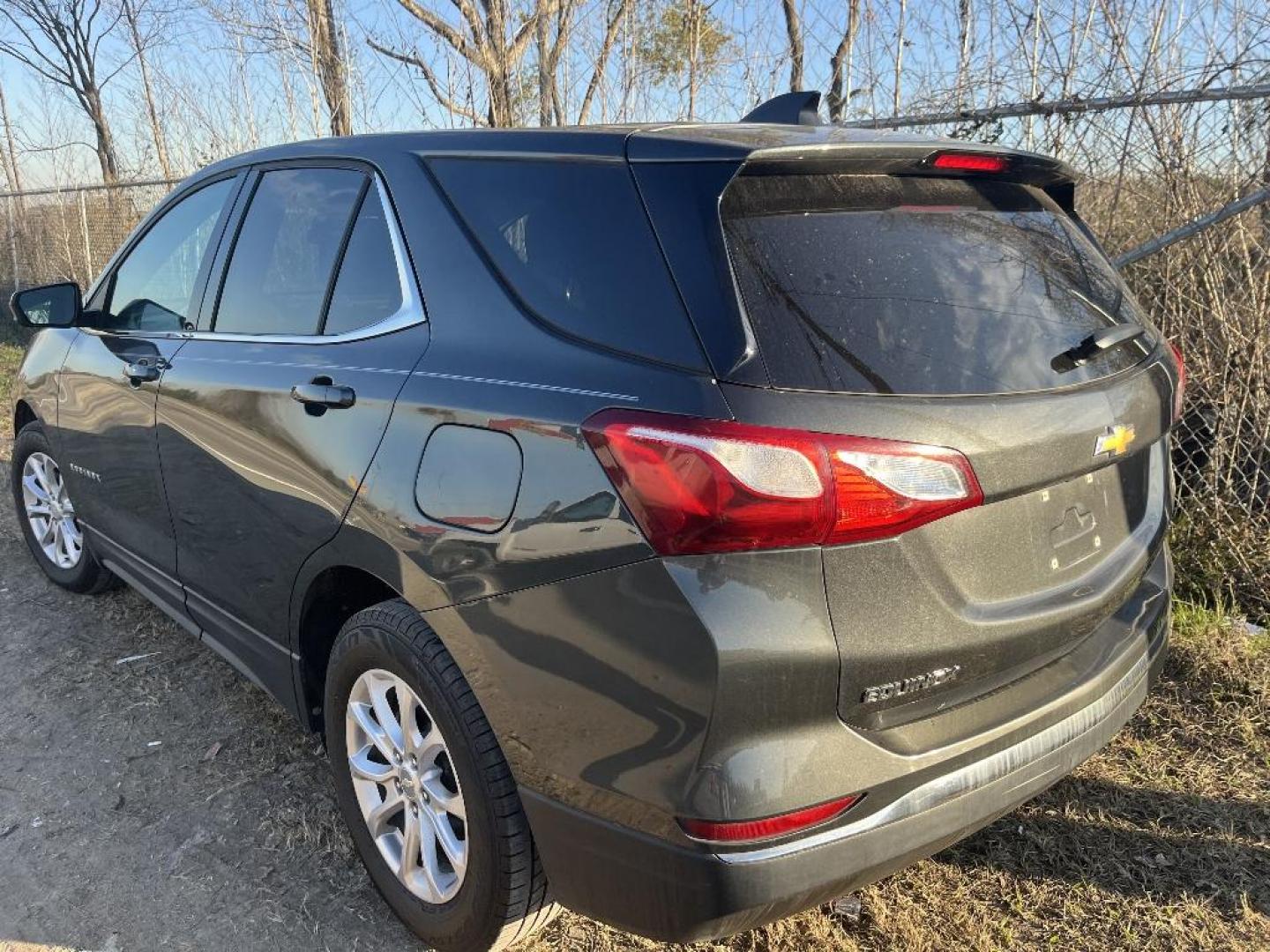 2020 GRAY CHEVROLET EQUINOX LT 2WD (3GNAXKEV7LS) with an 1.5L L4 DOHC 16V TURBO engine, AUTOMATIC transmission, located at 2303 West Mt. Houston, Houston, 77038, (281) 507-3956, 29.771597, -95.339569 - Photo#2