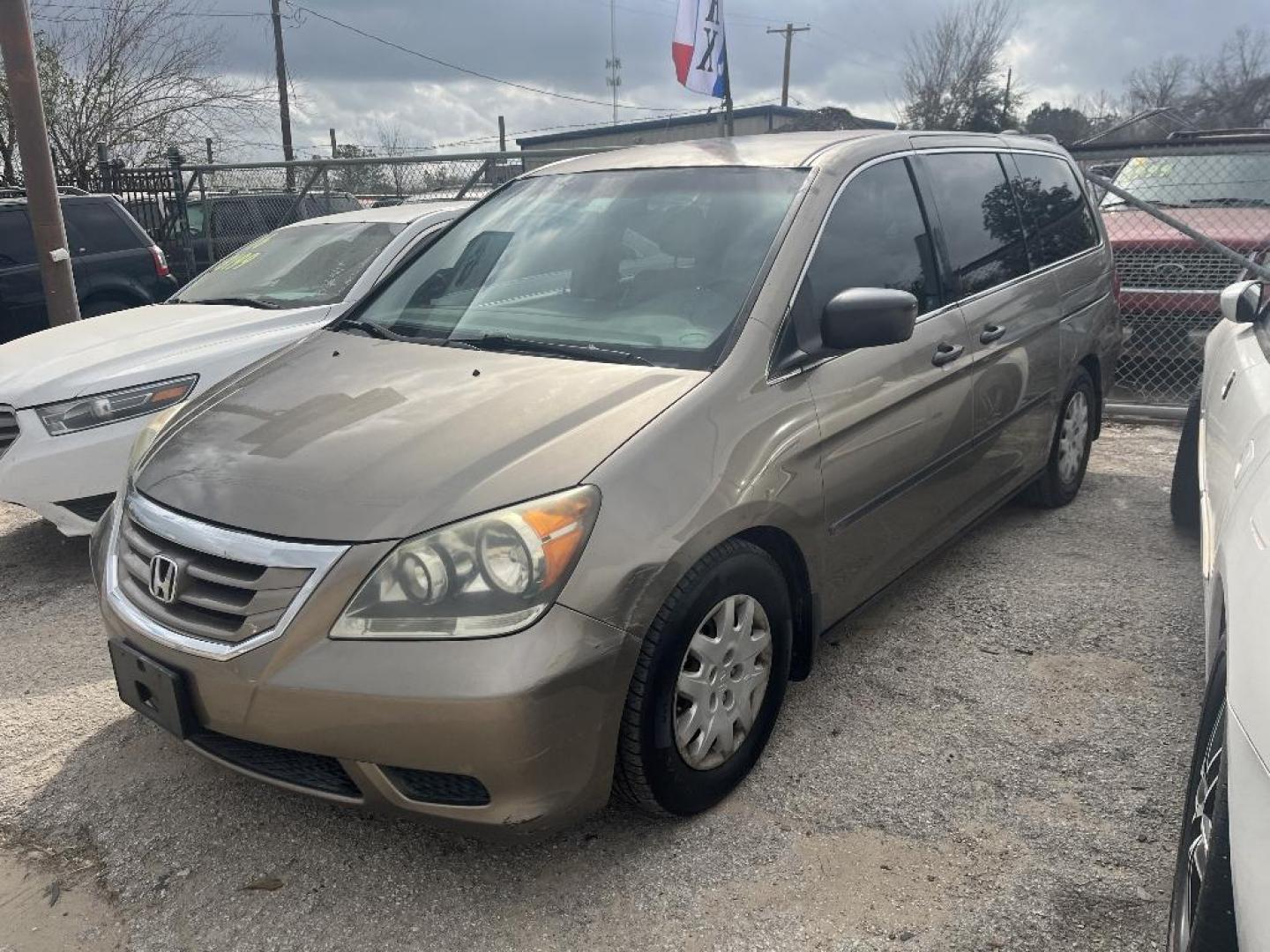 2010 BROWN HONDA ODYSSEY LX (5FNRL3H27AB) with an 3.5L V6 SOHC 24V engine, AUTOMATIC transmission, located at 2303 West Mt. Houston, Houston, 77038, (281) 507-3956, 29.771597, -95.339569 - Photo#3