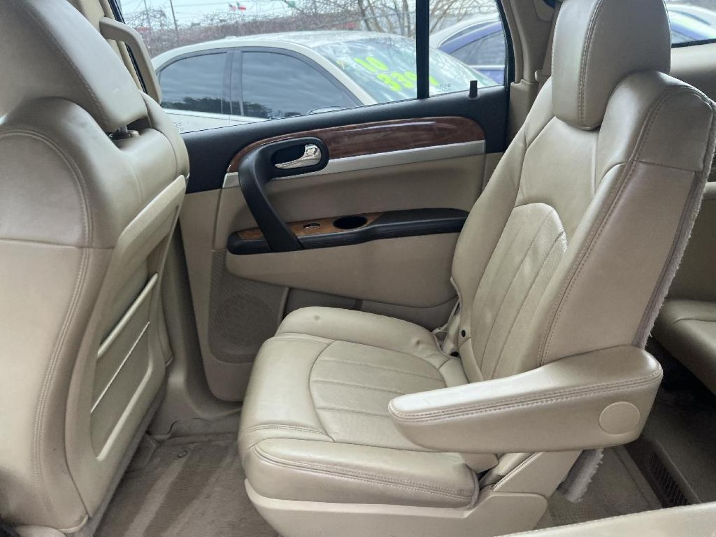 2009 BROWN BUICK ENCLAVE CXL FWD (5GAER23D99J) with an 3.6L V6 DOHC 24V engine, AUTOMATIC transmission, located at 2303 West Mt. Houston, Houston, 77038, (281) 507-3956, 29.771597, -95.339569 - Photo#4