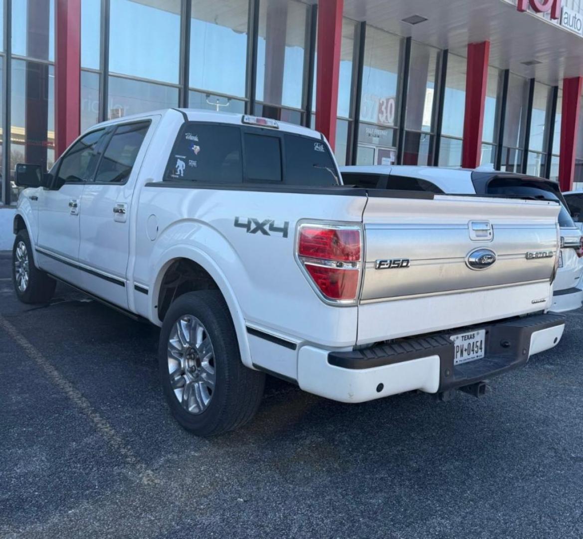 2012 WHITE FORD F-150 XL SuperCrew 5.5-ft. Bed 4WD (1FTFW1EF3CF) with an 5.0L V8 engine, AUTOMATIC transmission, located at 2303 West Mt. Houston, Houston, 77038, (281) 507-3956, 29.771597, -95.339569 - Photo#1