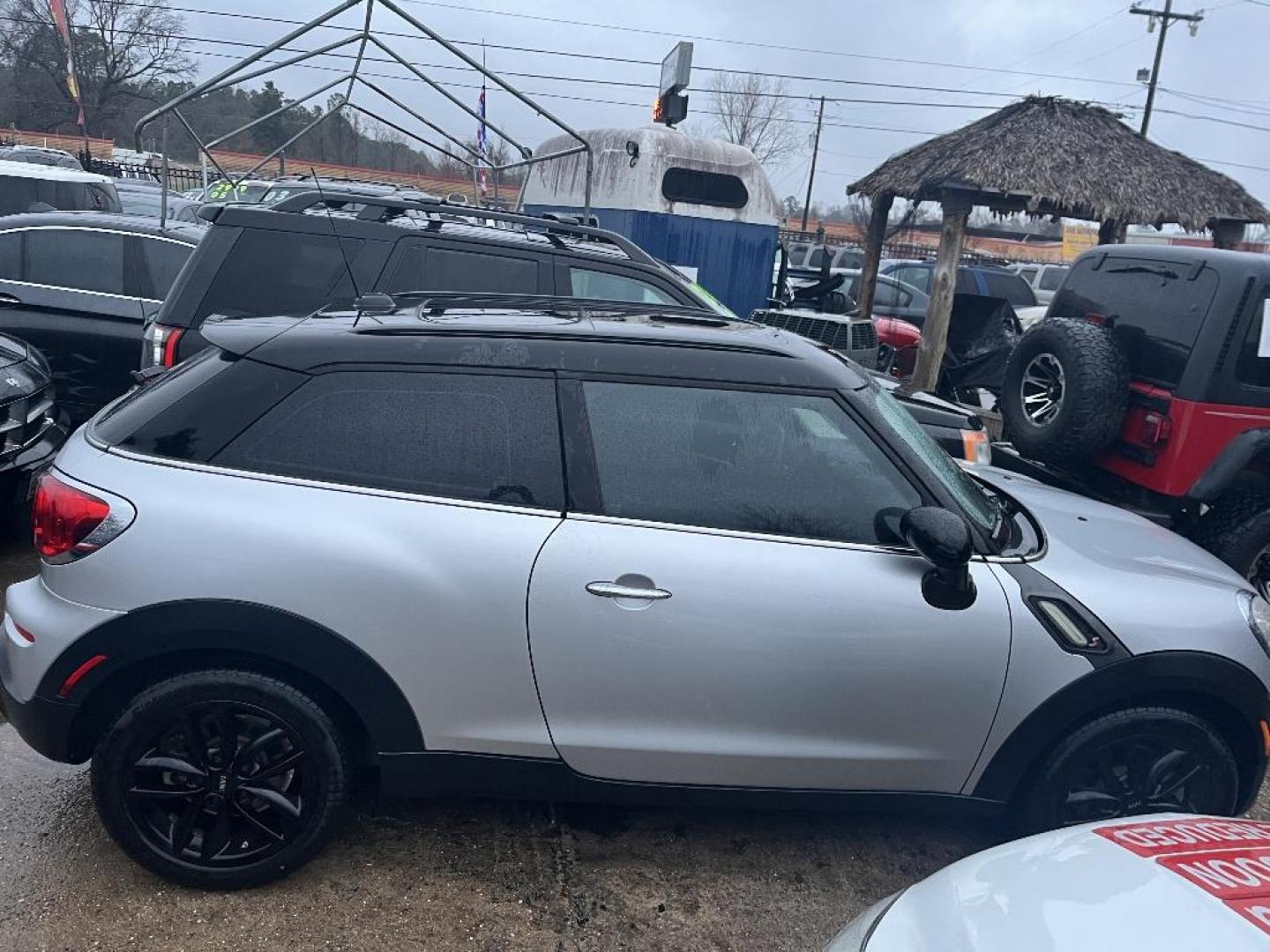 2013 GRAY MINI PACEMAN S (WMWSS5C58DW) with an 1.6L L4 DOHC 16V engine, AUTOMATIC transmission, located at 2303 West Mt. Houston, Houston, 77038, (281) 507-3956, 29.771597, -95.339569 - Photo#1