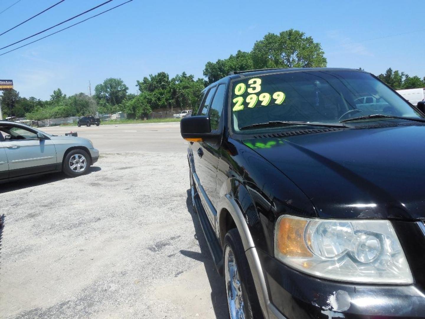 2003 BLACK FORD EXPEDITION Eddie Bauer 5.4L 2WD (1FMRU17L73L) with an 5.4L V8 SOHC 16V engine, AUTOMATIC transmission, located at 2303 West Mt. Houston, Houston, 77038, (281) 507-3956, 29.771597, -95.339569 - Photo#1